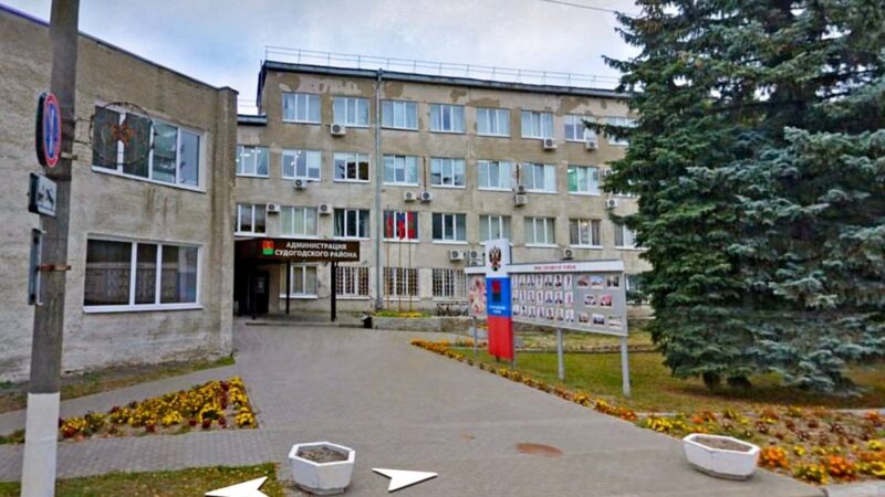 На время отставки Колгашкина двери администрации заперли изнутри