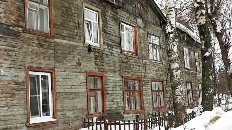 Мэрия расселит аварийный дом на улице Крупской за свой счет