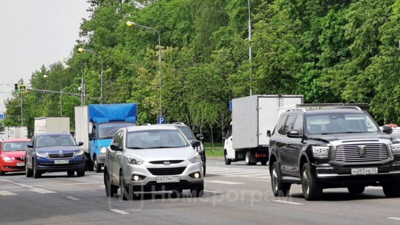 После поездок в Калугу Авдеев поблагодарил водителей «Спецавтохозяйства»