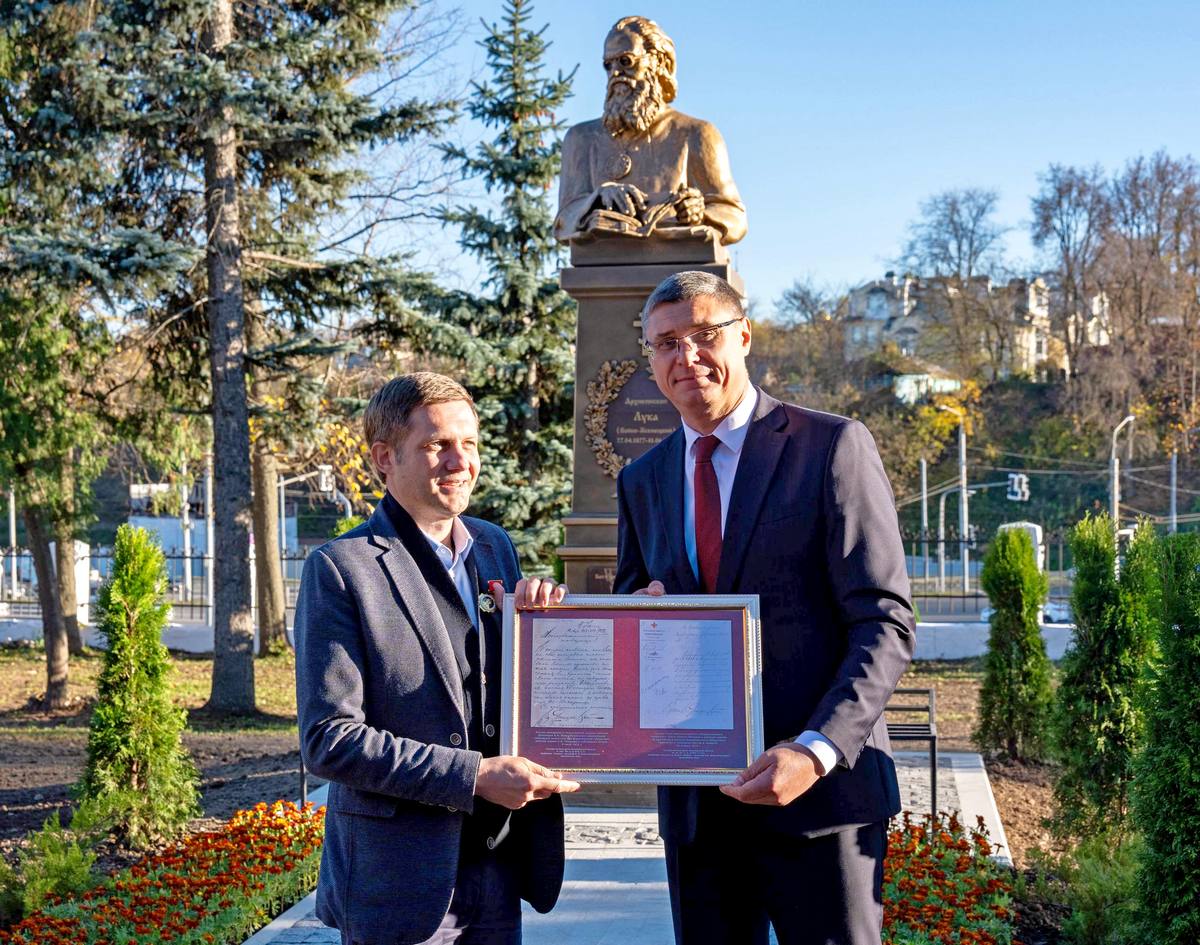 Авдеев Корчевников памятник Лука Крымский