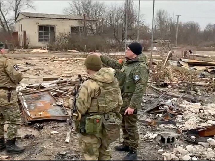 Владимирца оштрафовали за посты против начала СВО