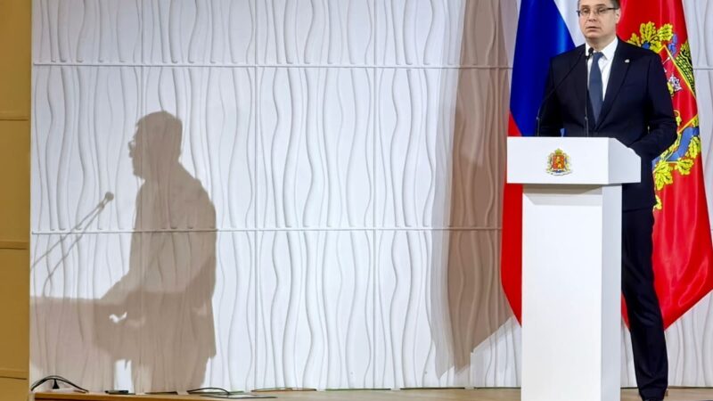 Депутаты раскритиковали «фонтанирующий оптимизм» губернатора Авдеева