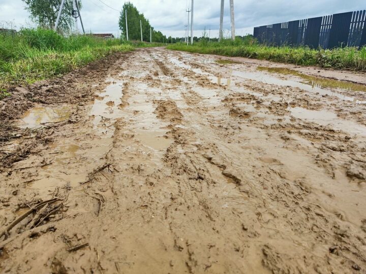 Жители владимирских сел борются с бездорожьем и чиновниками