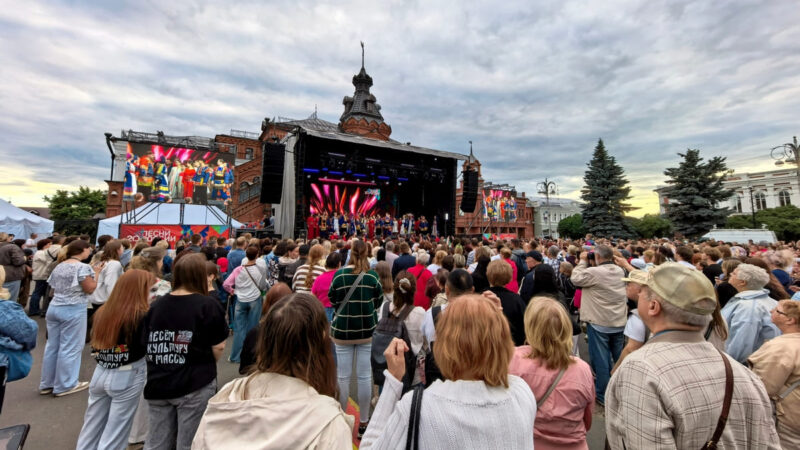 Бабкиной – можно, Костюшкину – нет. Почему во Владимире отменили день города