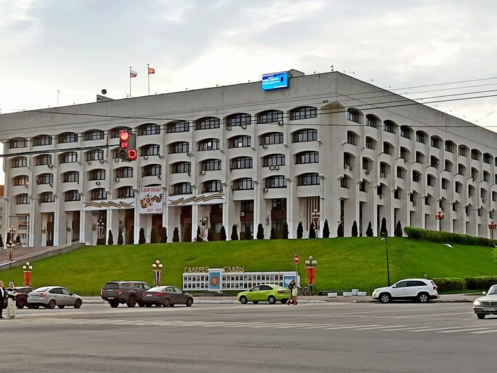 Белый дом снова оштрафовали за воровство фотографий