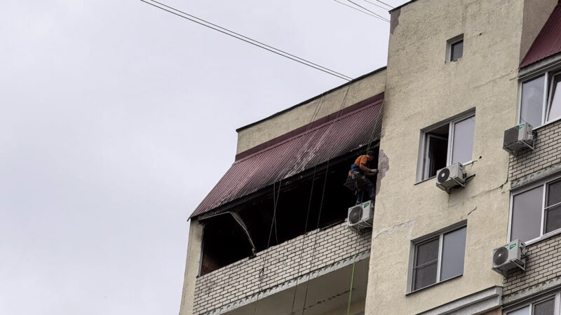 Во Владимире третий дрон врезался в многоэтажку