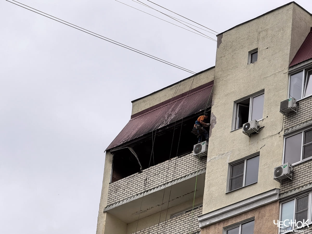 Во Владимире третий дрон врезался в многоэтажку