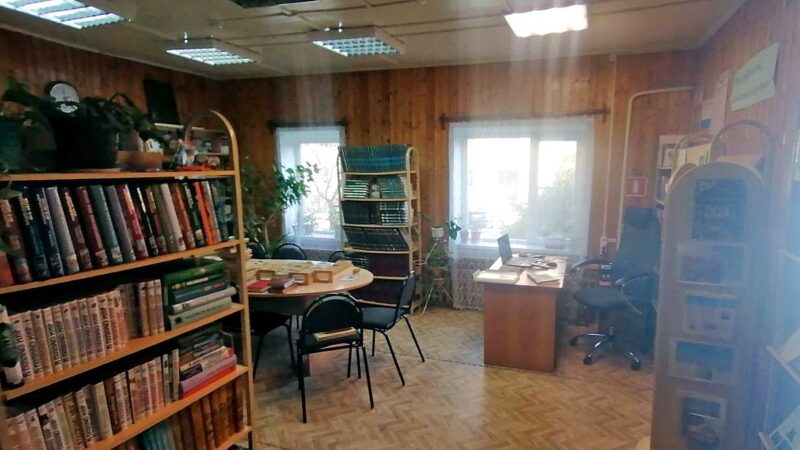 Селивановские власти не будут выкупать здание библиотеки у частников