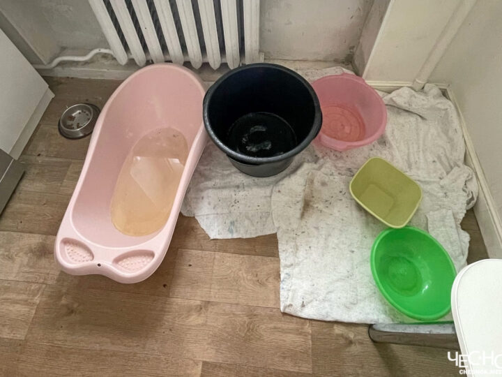 Текущие крыши, рухнувшие потолки. Во владимирские дома пришла весна