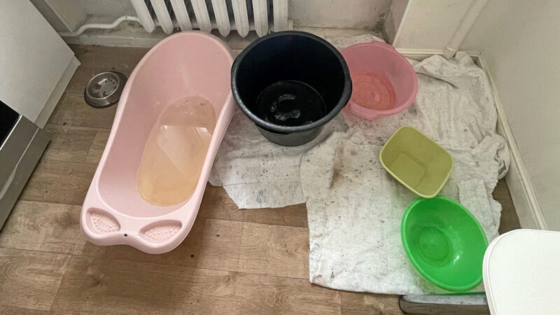 Текущие крыши, рухнувшие потолки. Во владимирские дома пришла весна