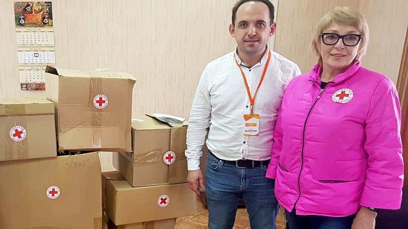 Бесстыдный пиар: единороссы для саморекламы прикрываются «Красным крестом» и волонтерством