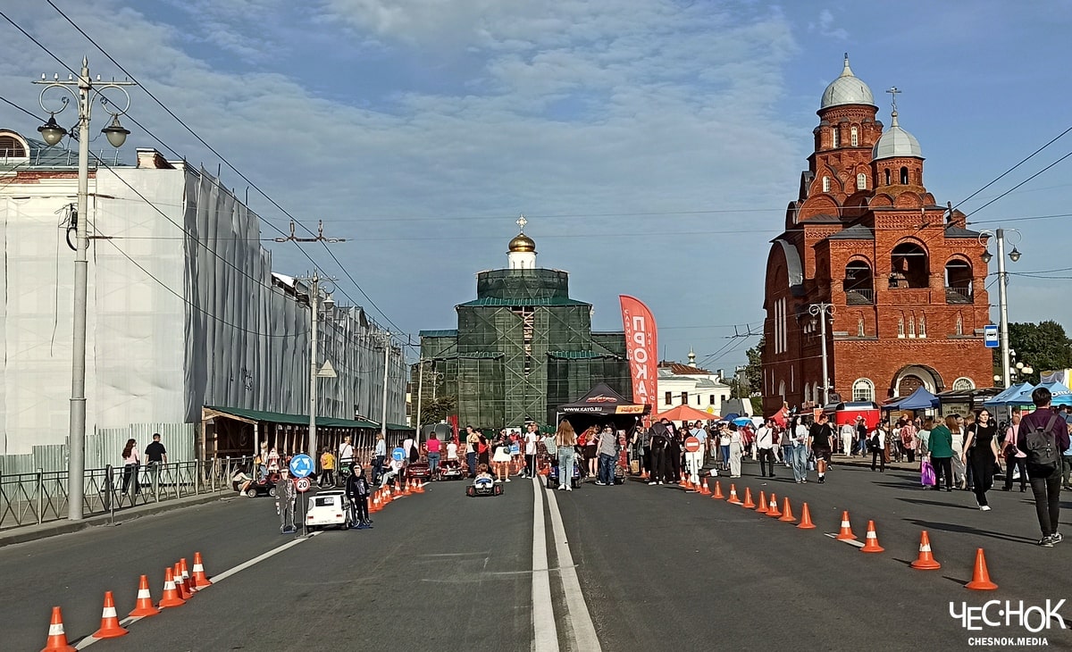 День города Золотые ворота школа музей хрусталя леса ремонт