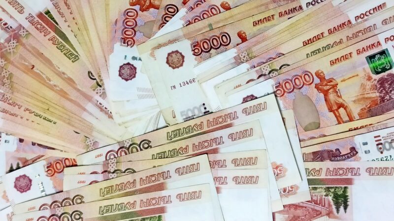 Средняя зарплата владимирцев превысила 50 тысяч рублей