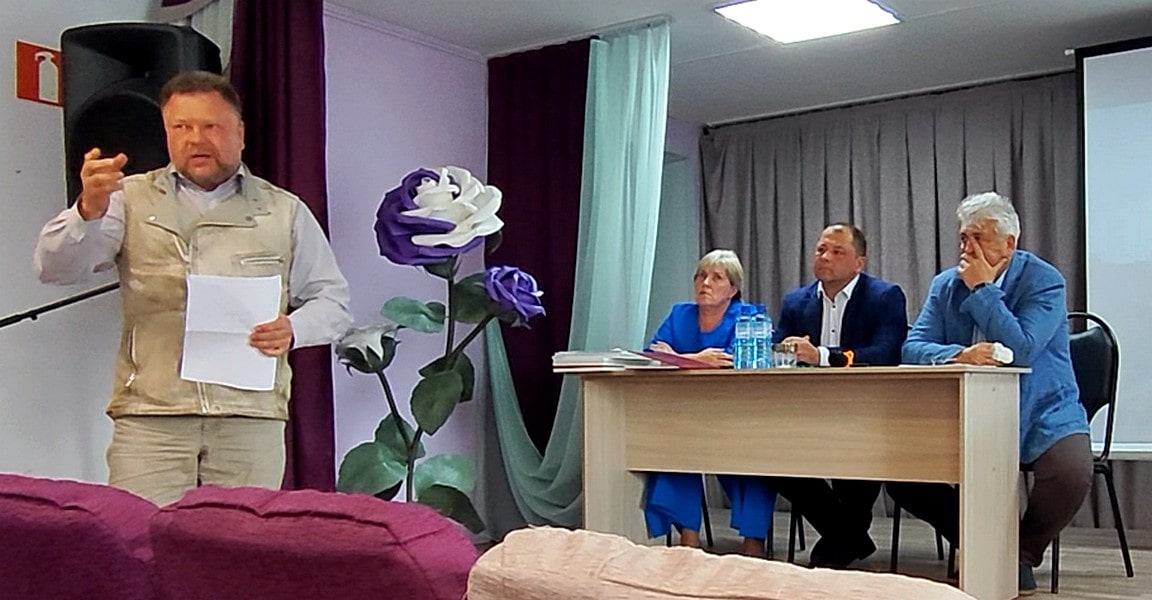 Авдееву предлагают альтернативных кандидатов в главы округов
