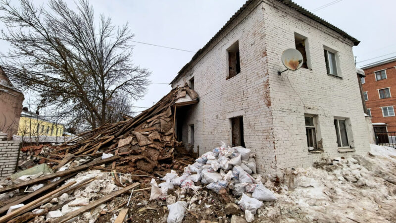 Реставрация трех домов-памятников в центре Владимира затягивается
