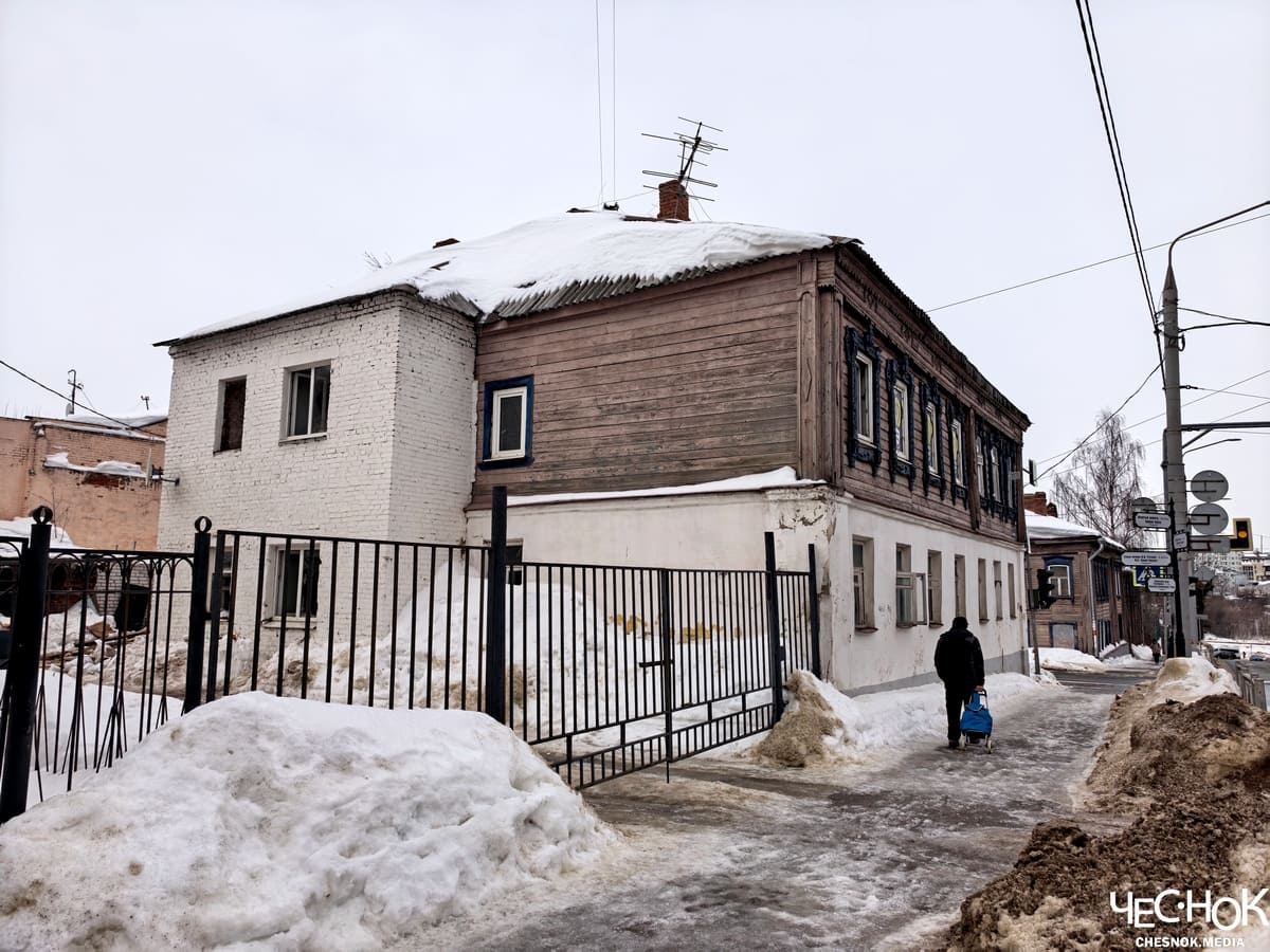 Дом-памятник Гагарина 5