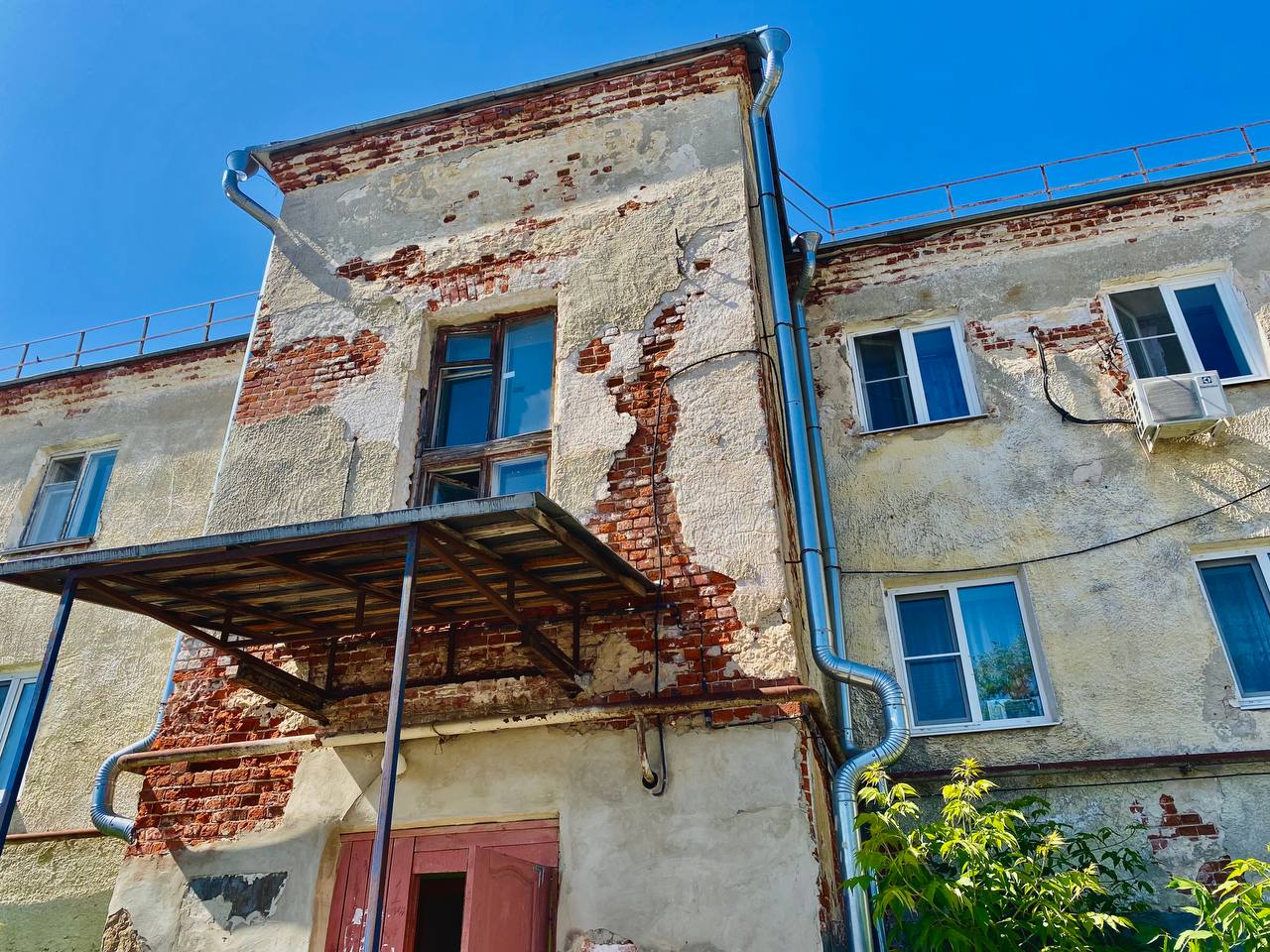 Столетний дом во Владимире еще раз проверят на аварийность