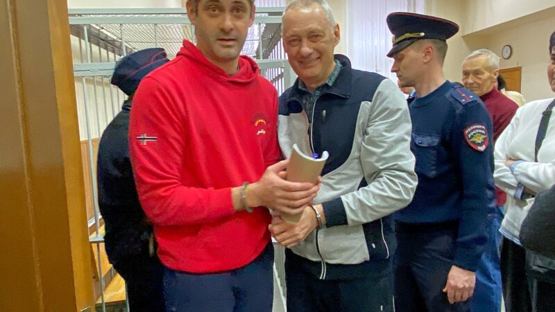 Областной суд не отпустил Наумова и Друговых домой на праздники