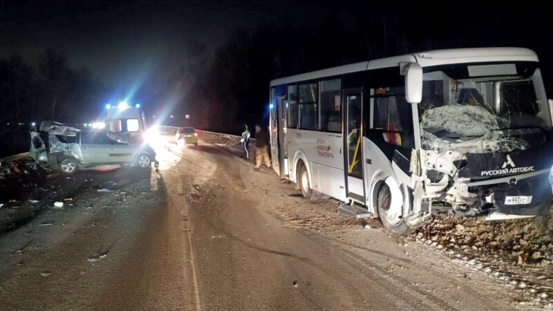 Пассажирский автобус попал в ДТП под Собинкой