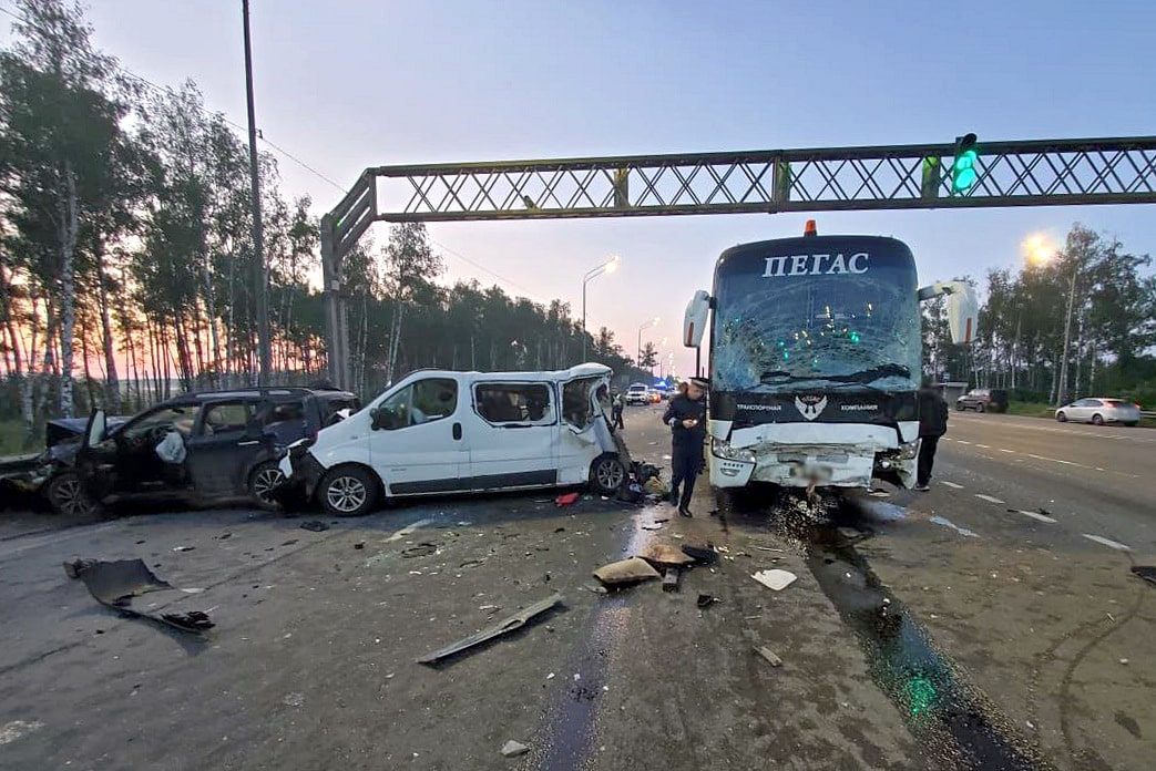 На трассе М-7 столкнулись автобус и три авто. Есть погибшие