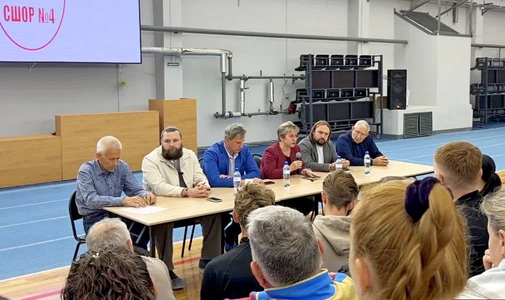 Мэрия урегулирует конфликт между спортшколой и «Владимирскими львицами»