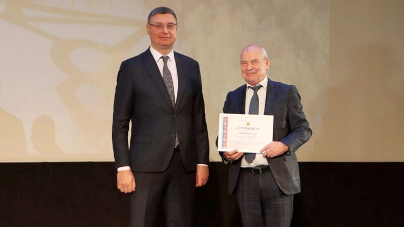 Авдеев наградил мэрию Владимира за хорошую работу