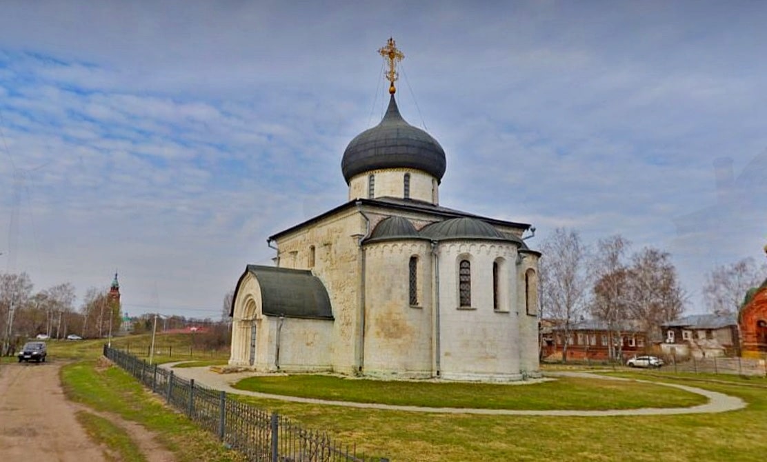 Георгиевский собор в Юрьев-Польском обследуют для реставрации