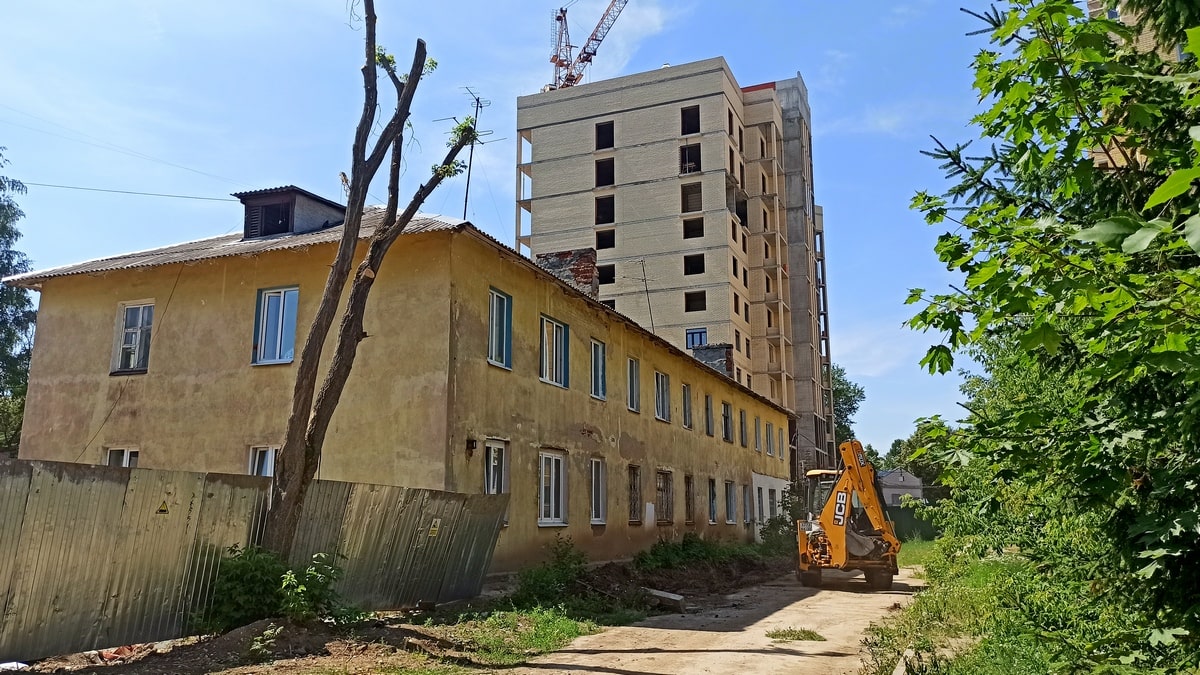 Четыре двухэтажки на улице Горького снесут под высотные дома