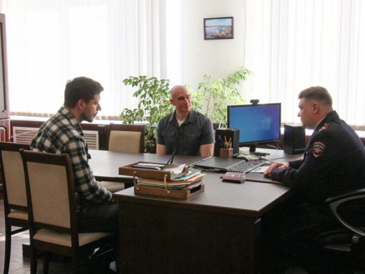 Американец и немец сбежали во Владимир от нетрадиционных ценностей