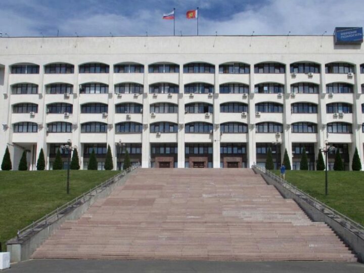 Белый дом снова судят за воровство фотографий