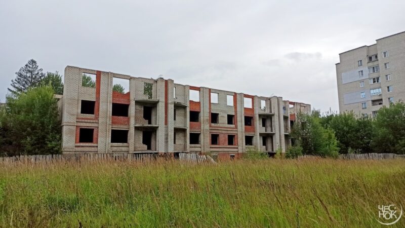 Мэрия через суд изымает дом обманутых дольщиков в Юрьевце