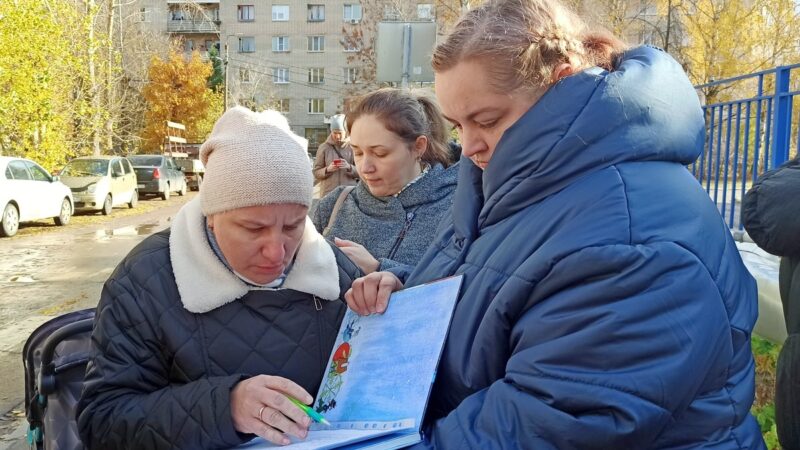 Жители Юрьевца собирают подписи против объединения школ