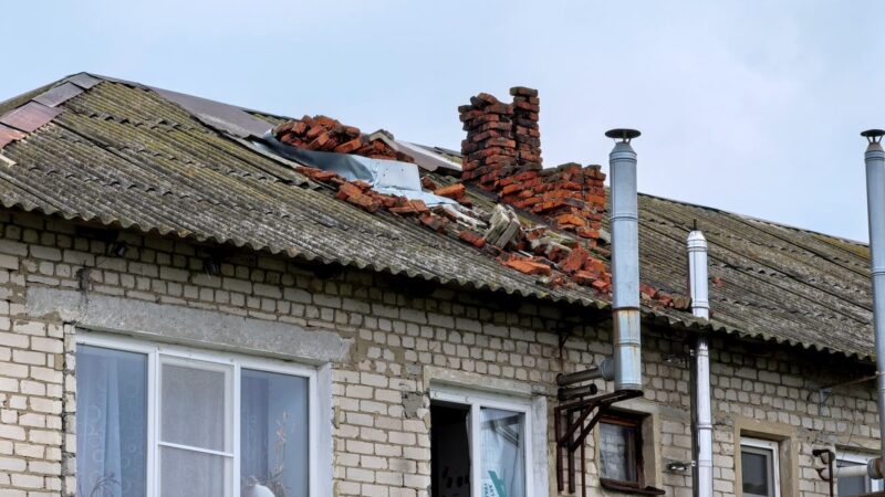 «Мы как брошенные». Камешковские власти игнорируют аварийные дома