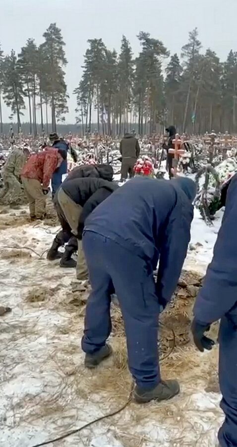 Кладбище Улыбышево-min