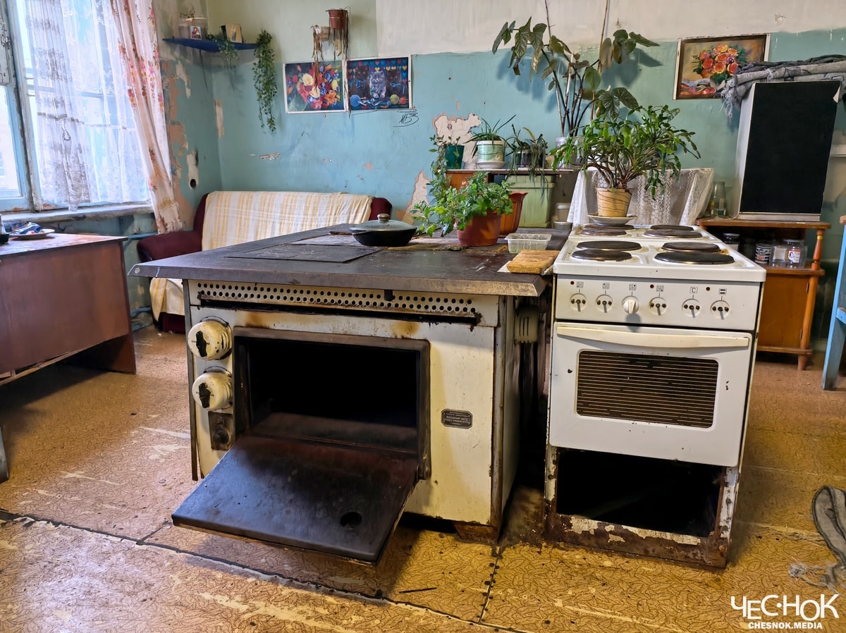 Кольчугино аварийный дом-коммуна 2