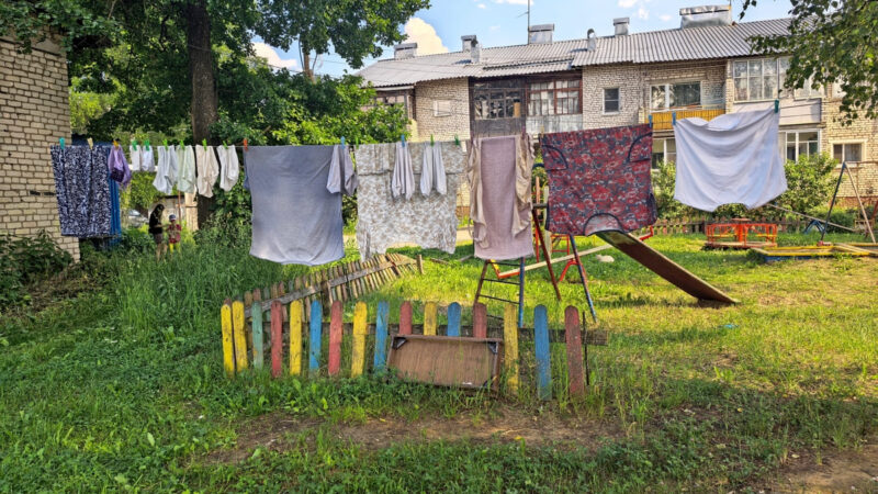 Котельная на дровах, вода из колодца. Жители Колокши ждут цивилизацию