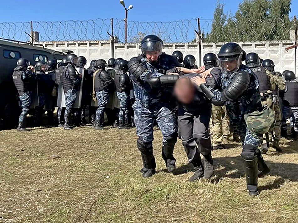 Владимирские силовики готовятся к бунтам в колониях
