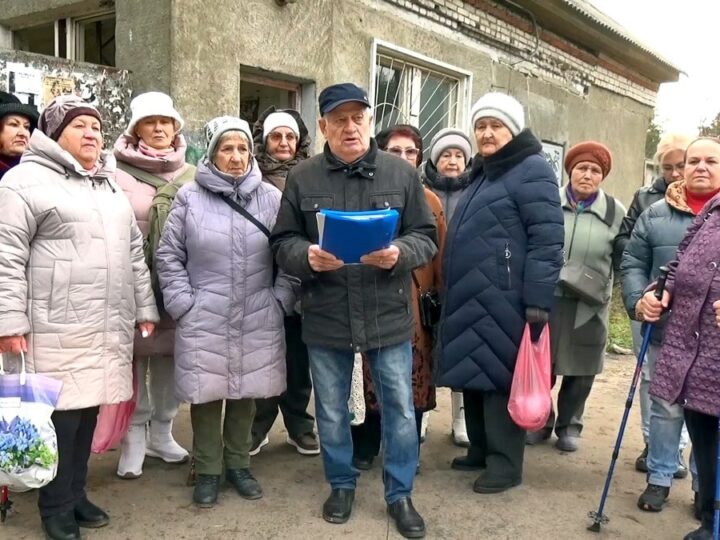 Жители Костерево попросили Путина благоустроить военный городок