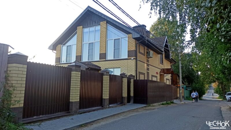 У арестованного мэра Владимира нашли коттедж за 15 млн рублей