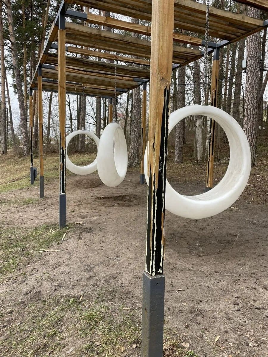 Красная горбатка набережная