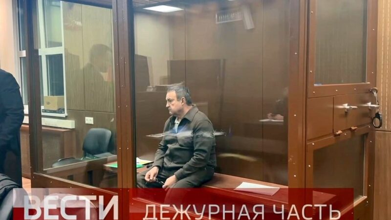 Экс-начальнику владимирской полиции продлили арест