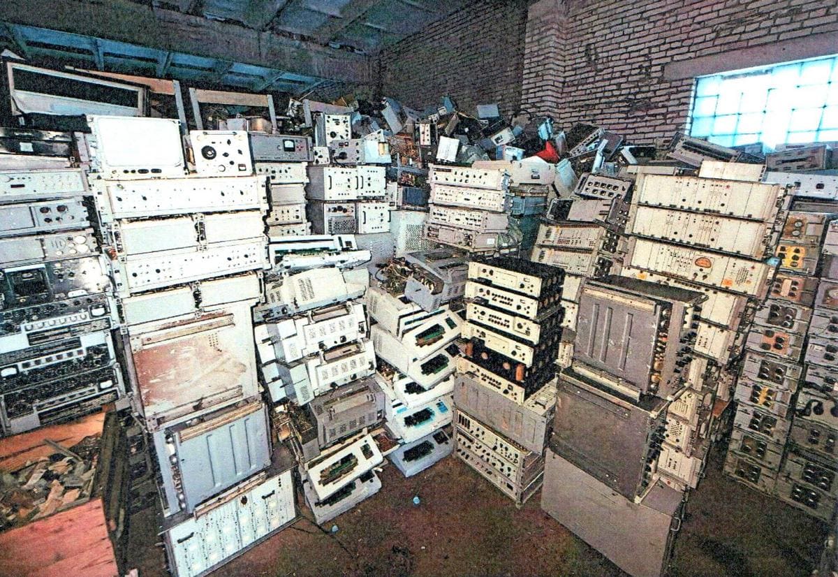 Минобороны в Александрове продает драгоценный металлолом на миллиард рублей