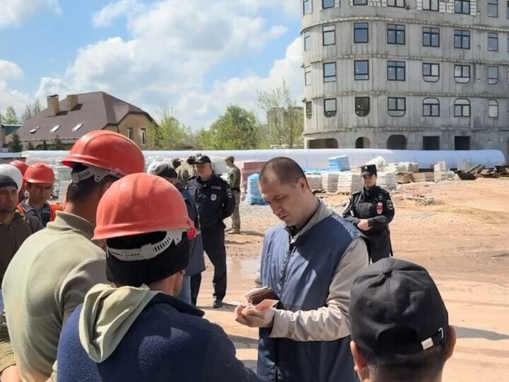 За год владимирская полиция запретила въезд в РФ почти 1500 мигрантам