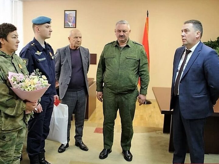 Военкома Владимира отправили в тюрьму за взятки
