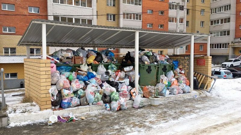 Владимирцы платят мусорным регоператорам за вывоз воздуха