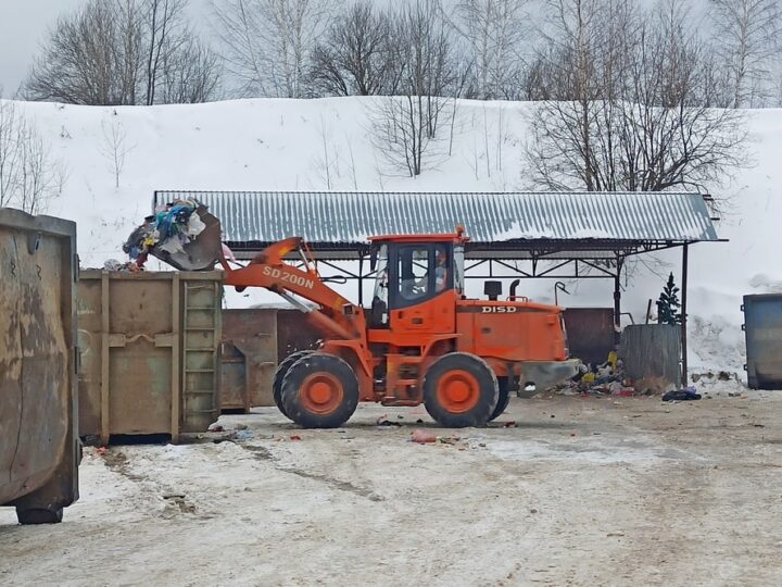 У «Хартии» обнаружили незаконную мусороперегрузку