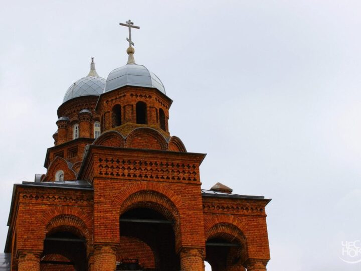 Епархия собирает пожертвования на крест для музея хрусталя