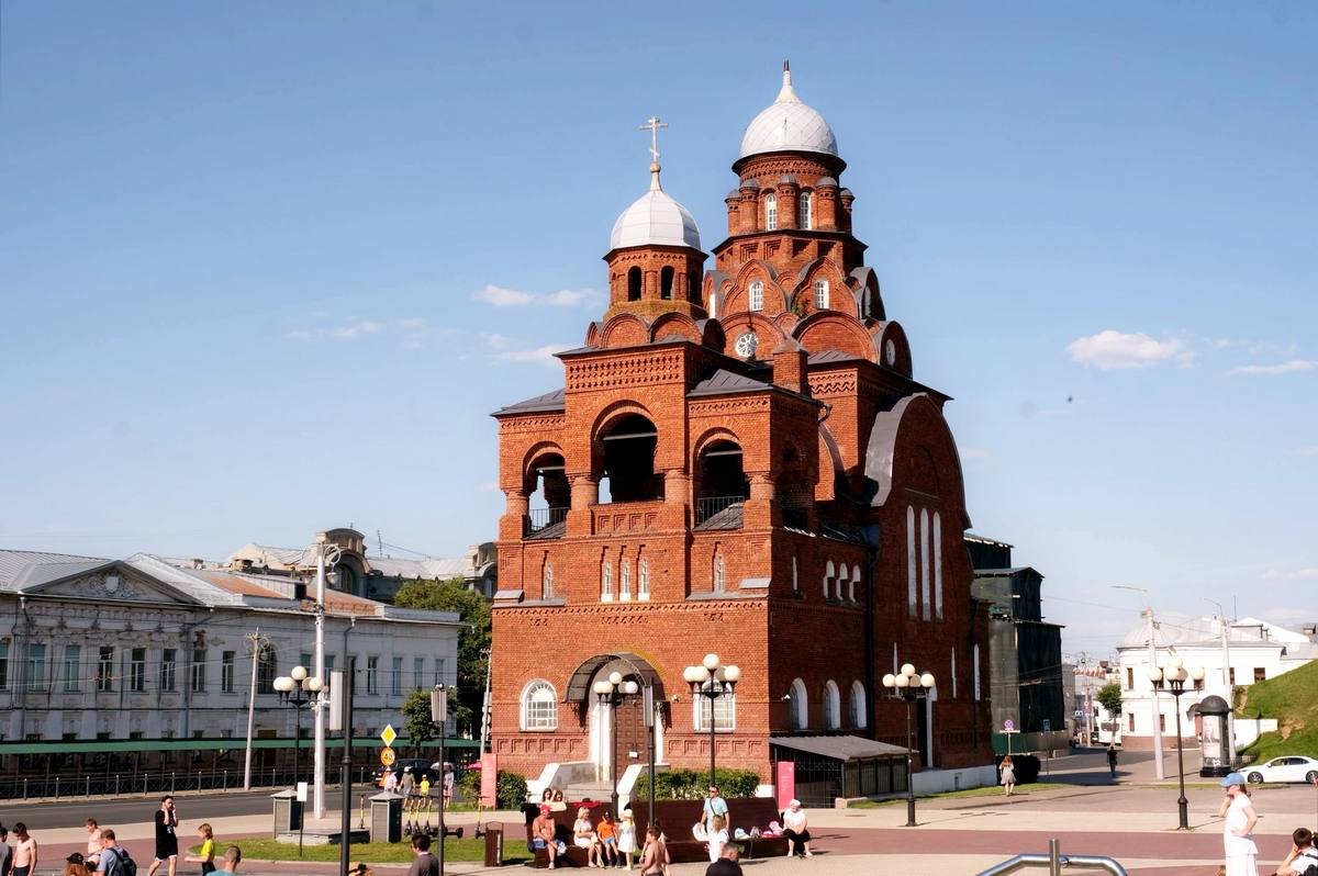 Епархия впустую растратила собранные на крест пожертвования?