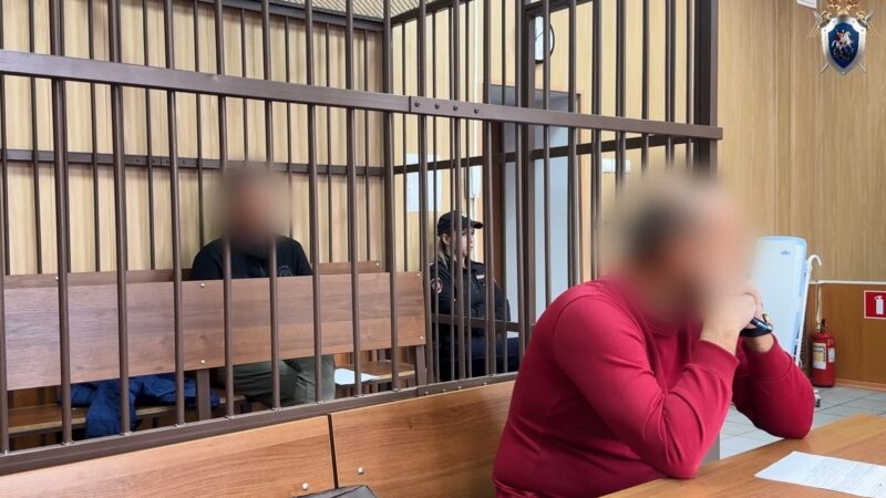 СК: экс-начальник колонии, где сидел Навальный*, оказался взяточником