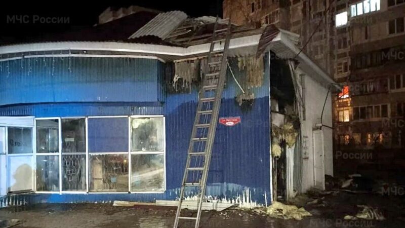 Ночью в Коврове сгорела наливайка